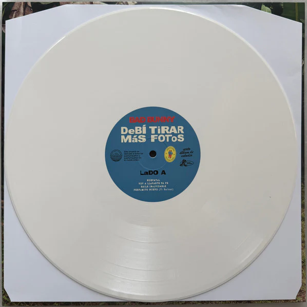 Bad Bunny - Debí Tirar Más Fotos (Vinyl) - Image 3